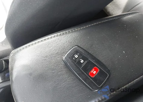 2019 Toyota Corolla Se z USA, uszkodzony, nr VIN JTNK4RBE9K3009951